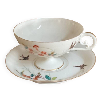 Tea cup and its bowl, Limoges porcelain manufactured by Jean POUYAT