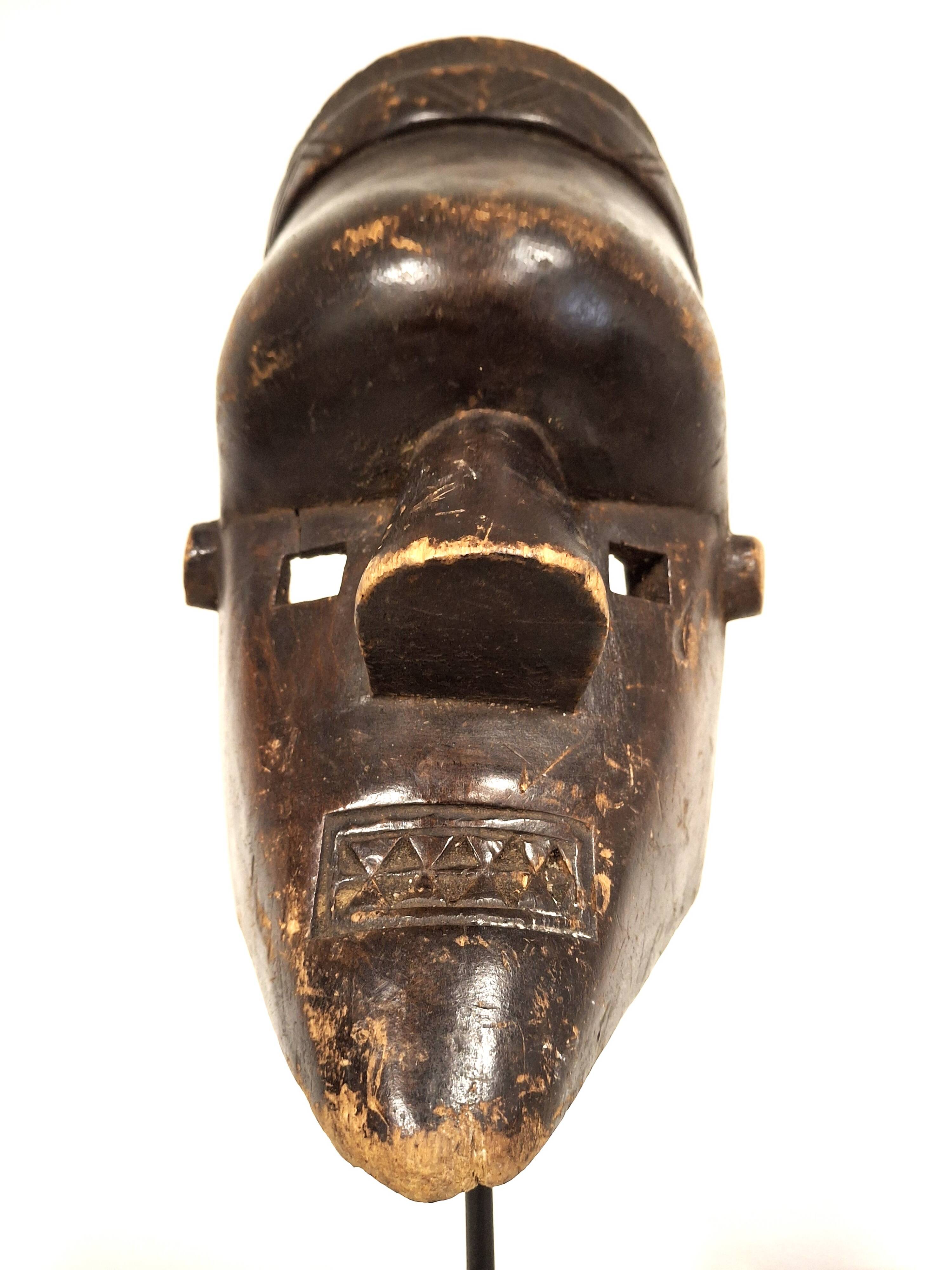 Salampasu Mask – DR Congo – Mid 20th Century – African Tribal Art