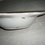 Plat à barbe ancien réparation avec agrafes