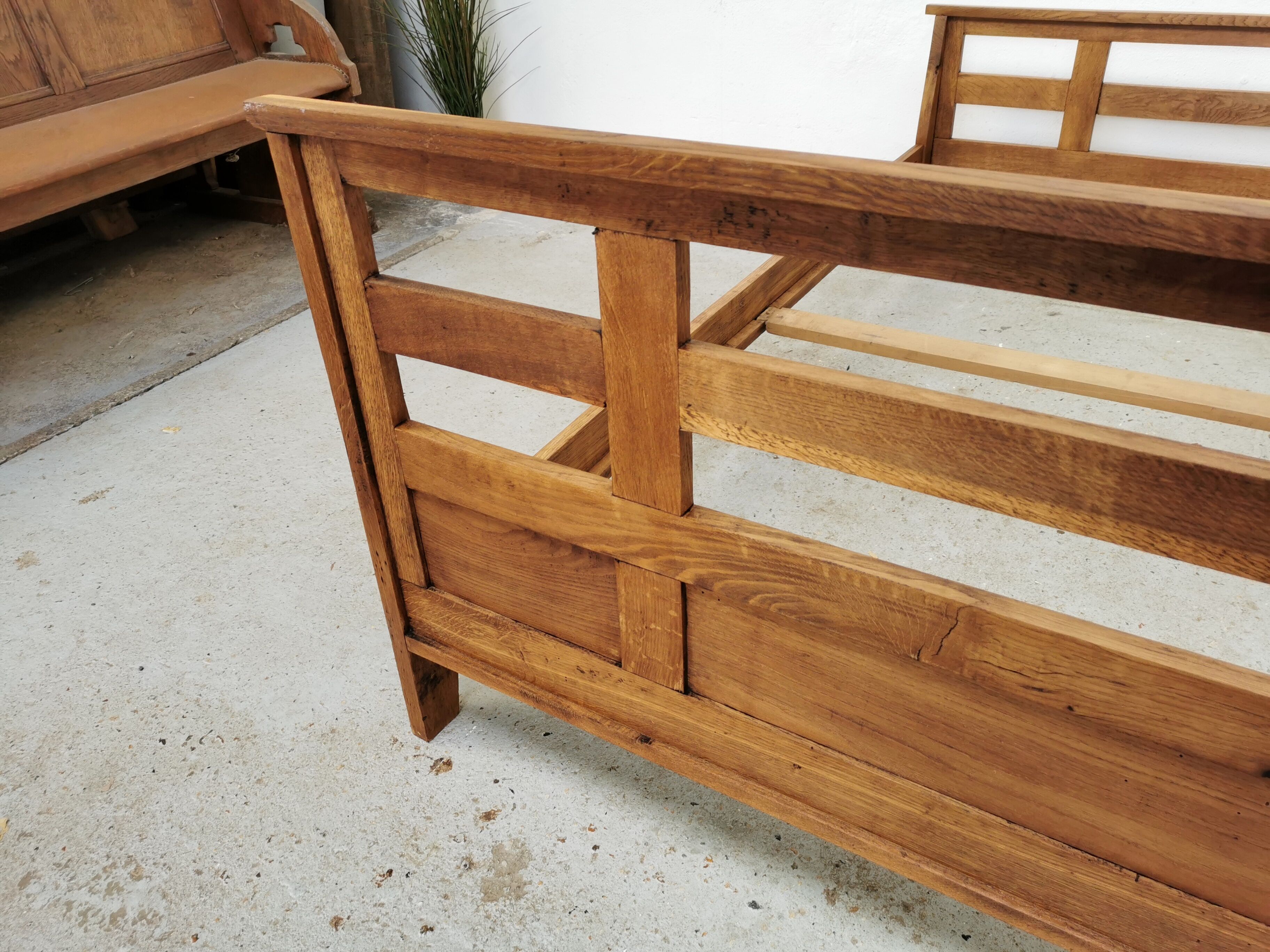 Vintage design bed René Gabriel