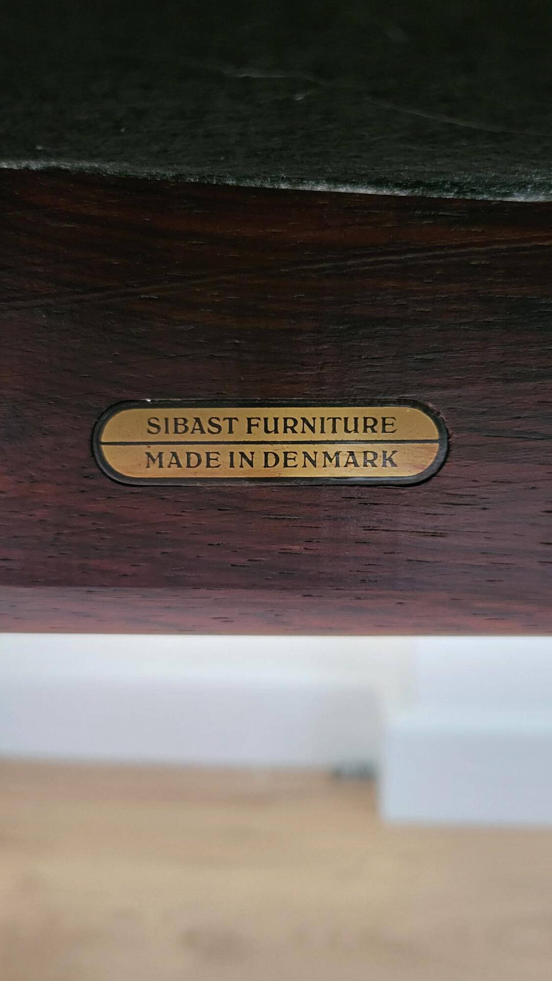 Set table, 5 chairs and 1 armchair - Denmark / Arne Vodder