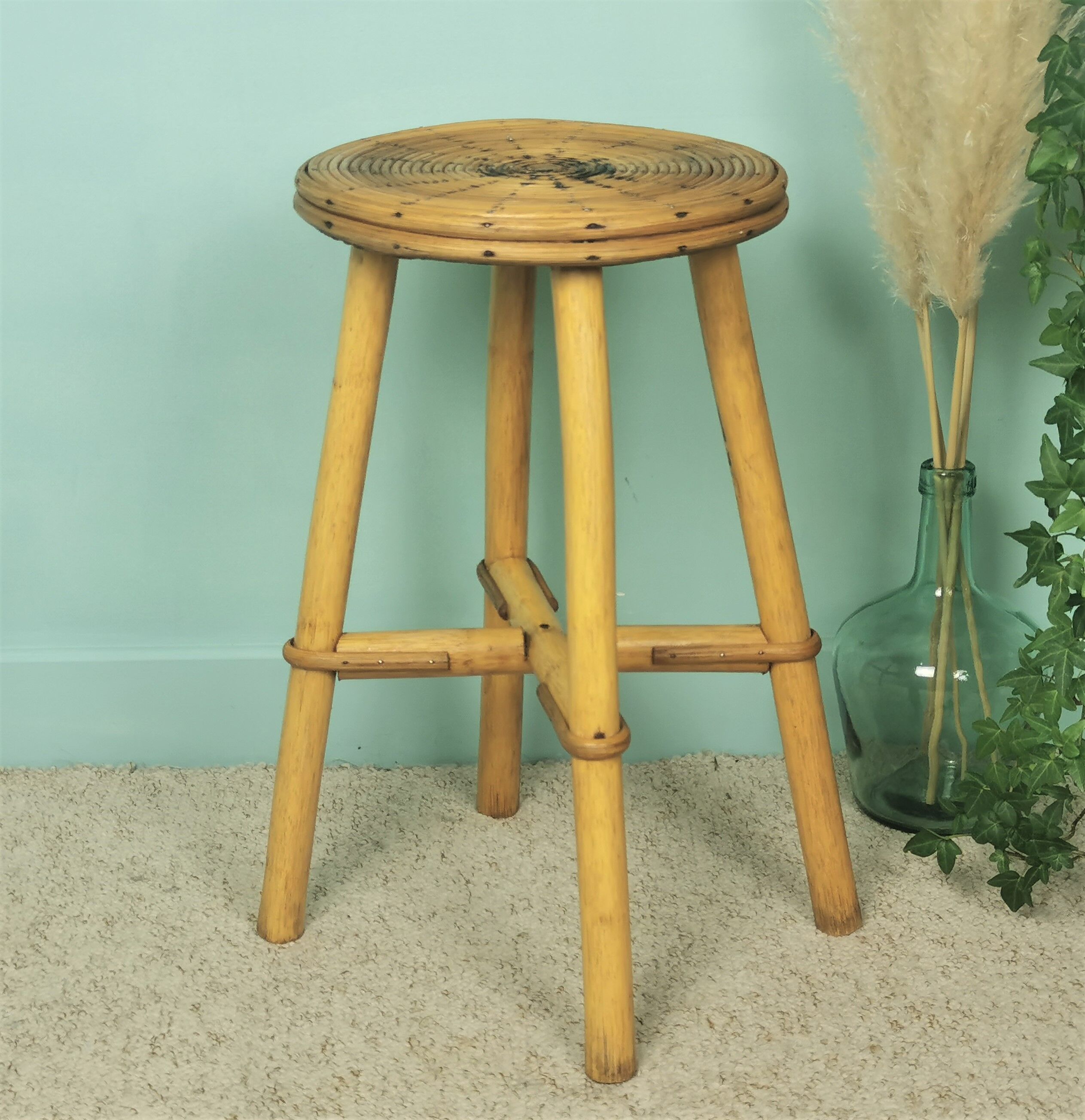 Tabouret rotin