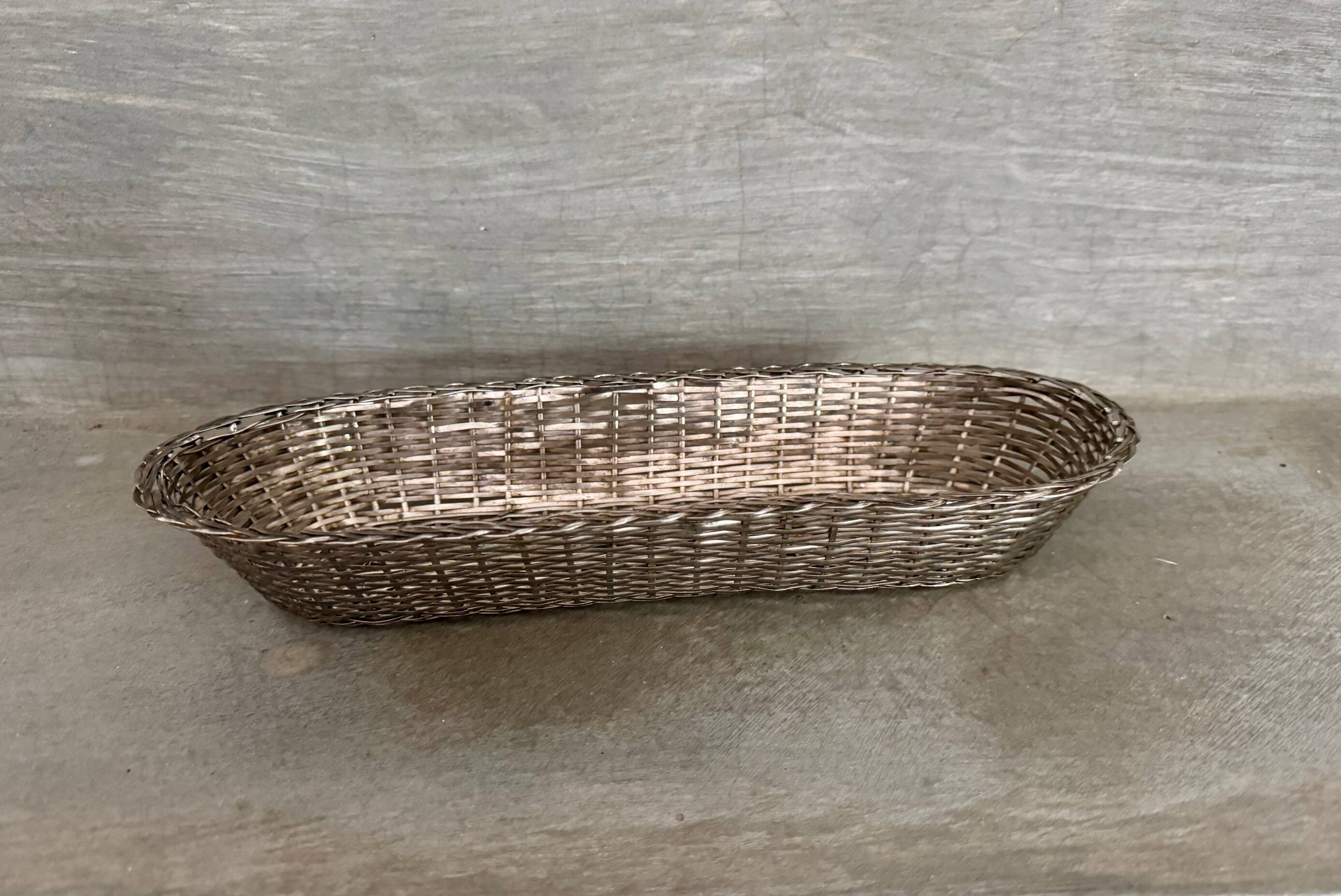 Silver-plated metal bread basket