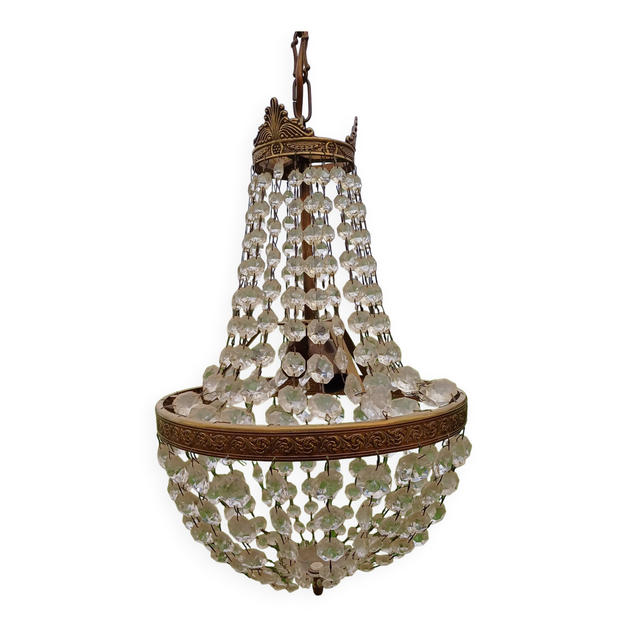 Hot Air Balloon Chandelier with Tassels