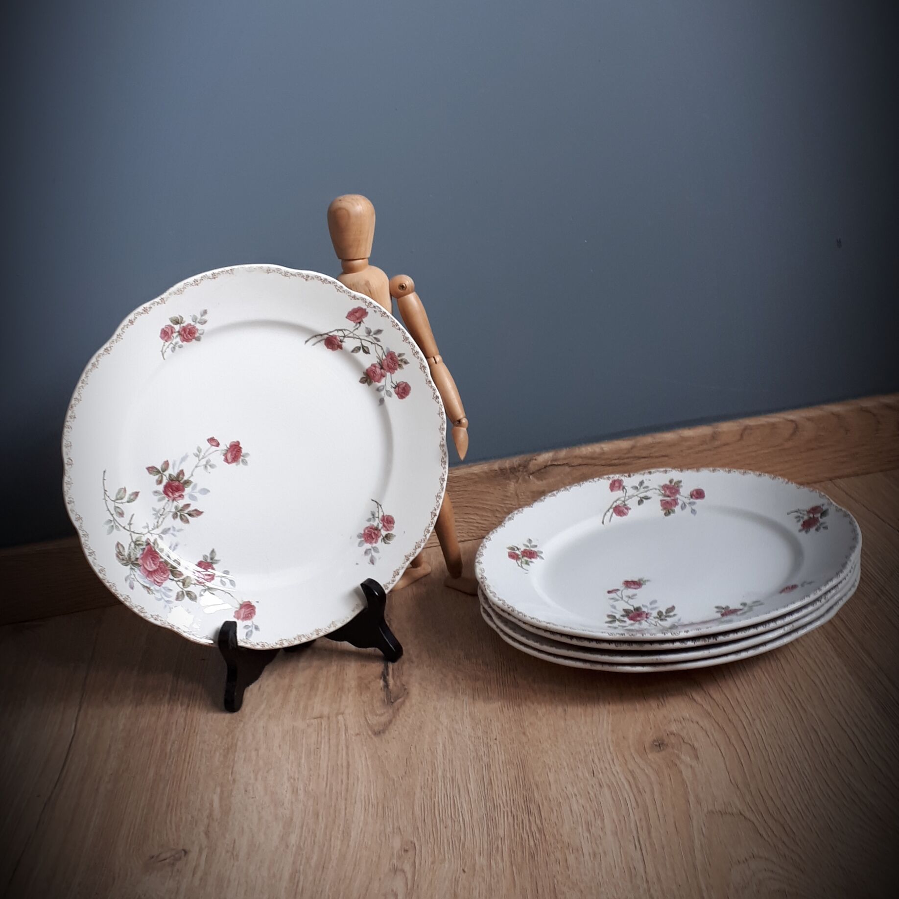 5 flat plates Iron Earth