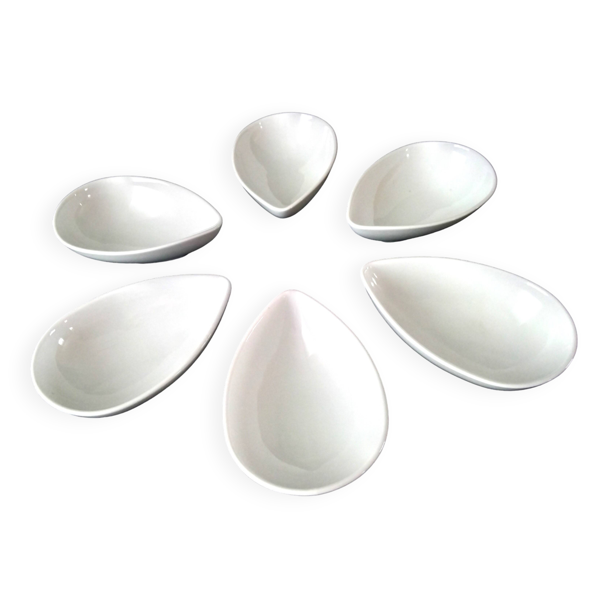 6 white Limoges porcelain avocado bowls
