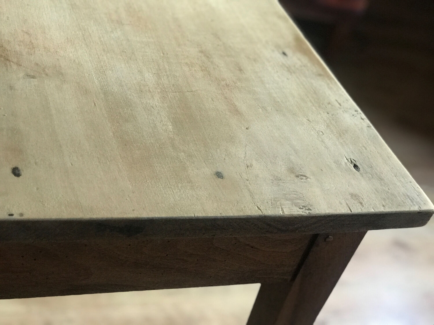 Solid wood farm table