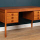 Bureau rétro des années 1960 danois en teak par Domino Mobler