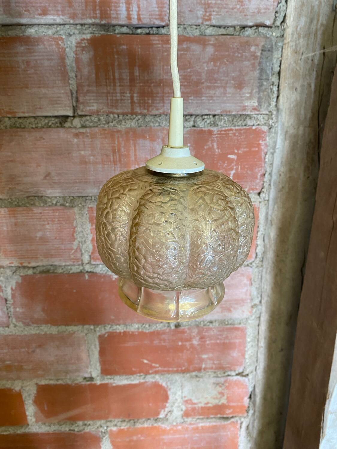 Vintage Transparent Moulded Glass Suspension #D444