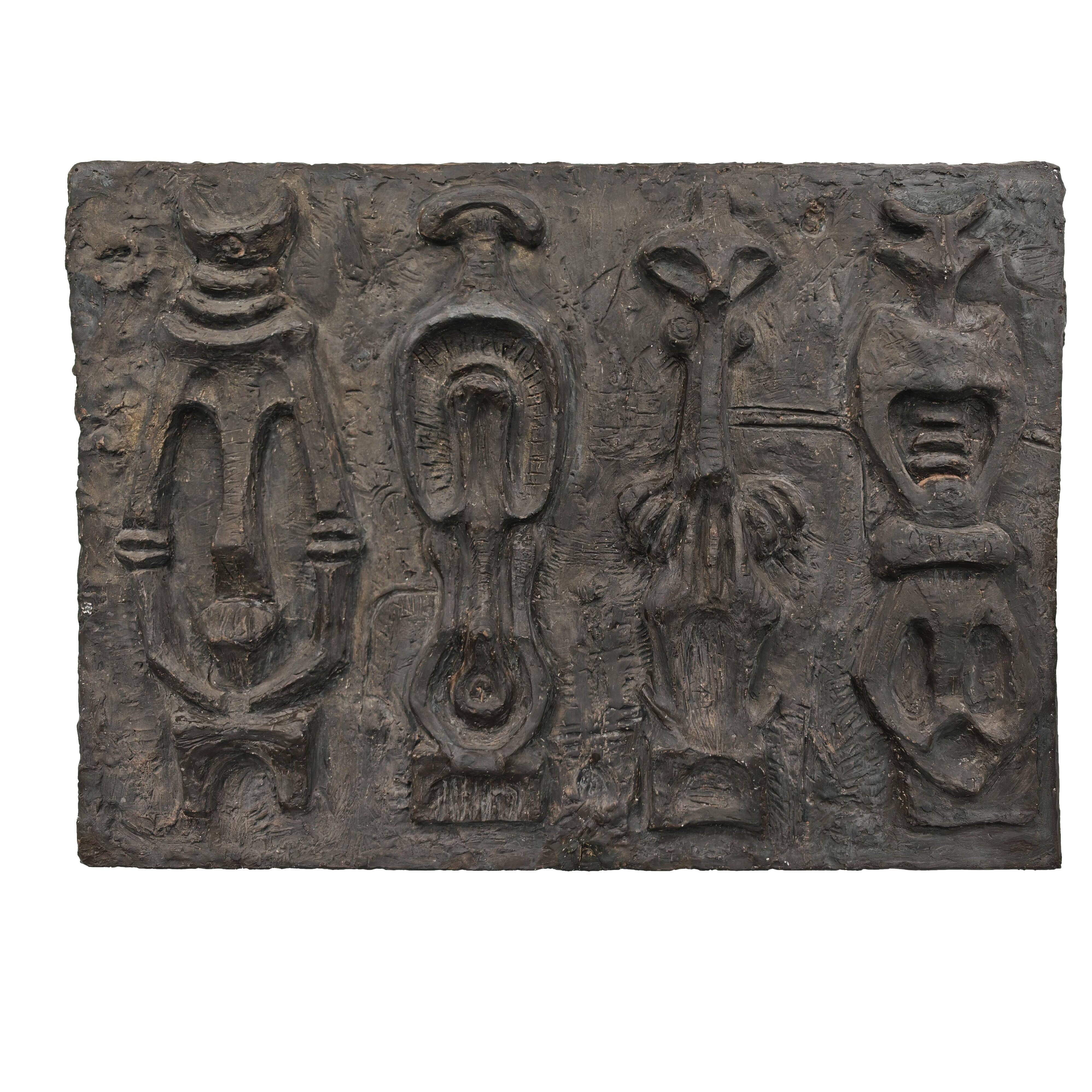 Sculptural anthropomorphic bas-relief by Venija Vučinić in plaster.