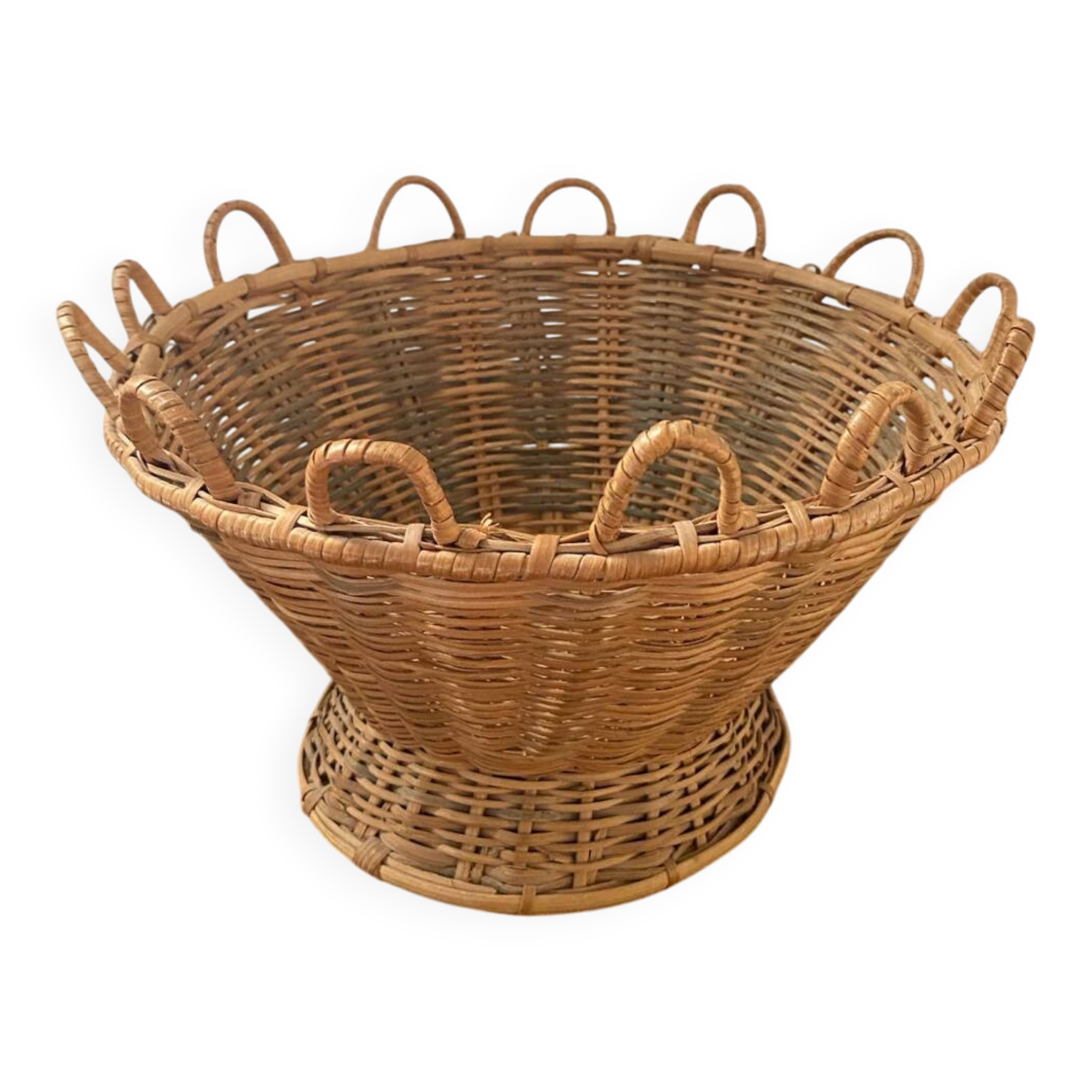 Corbeille osier vintage .