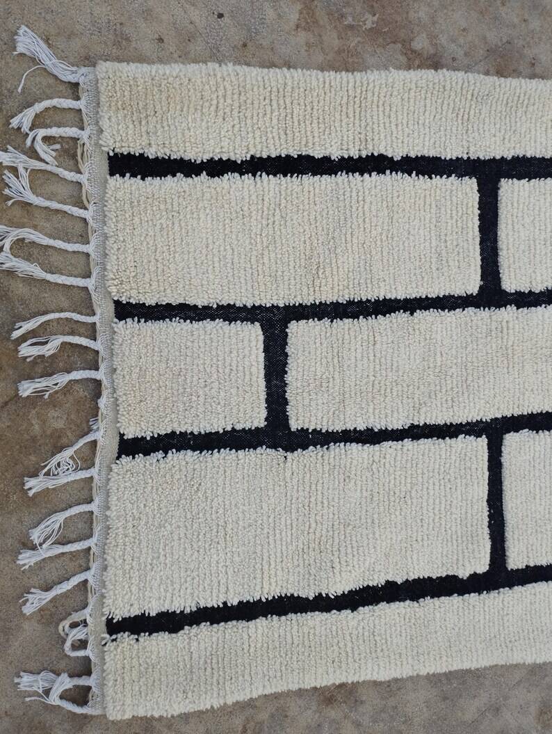 Berber rug in natural wool 250cmx100cm