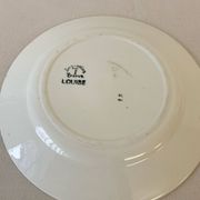 Vintage plate "Louise" – Graphic French earthenware in burgundy