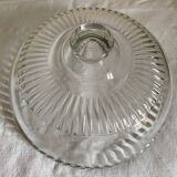 Cloche à gâteau en verre moulé