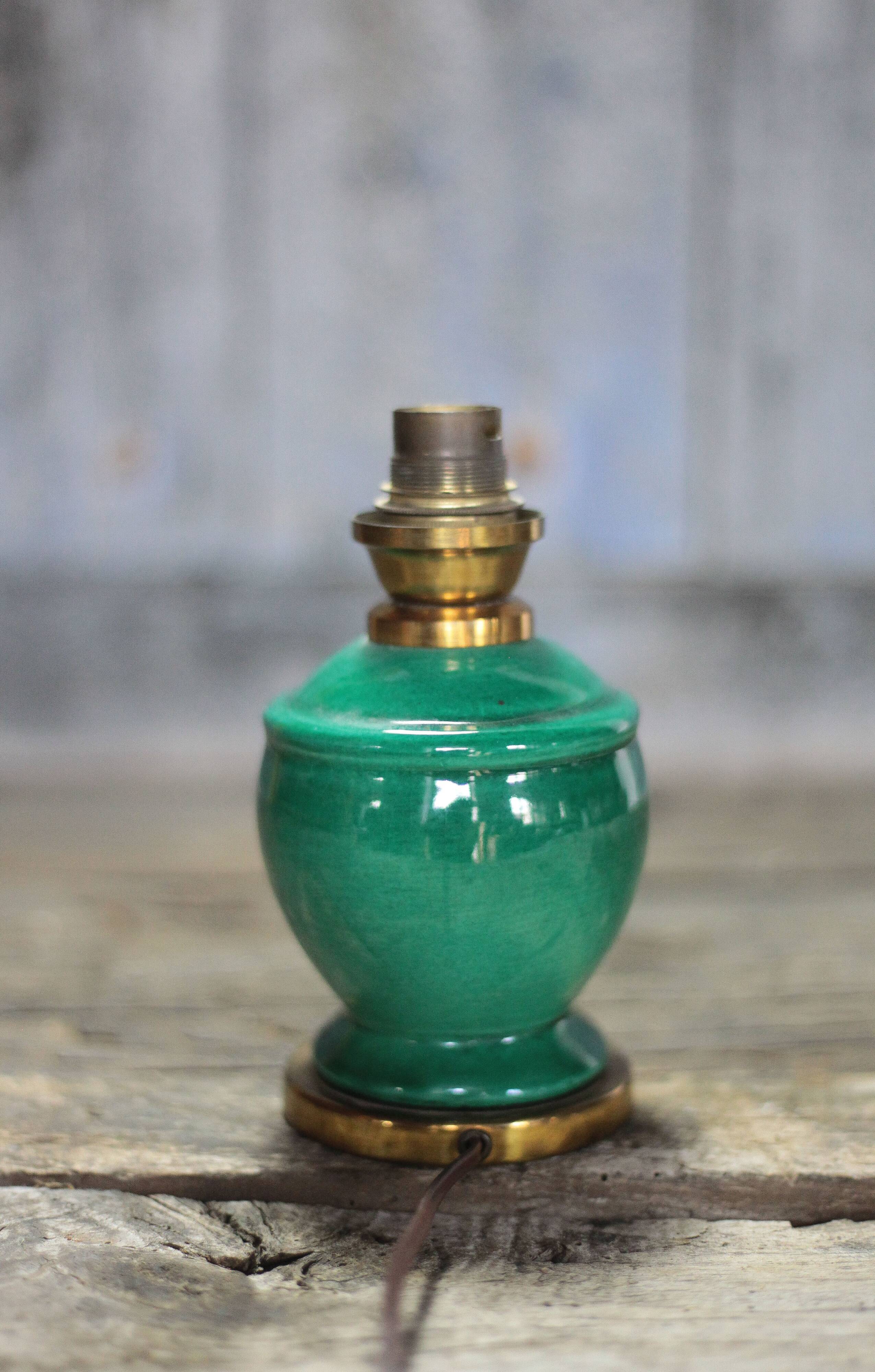 Vintage ceramic lamp, green Art Deco lamp, table lamp, freestanding lamp.