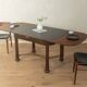 Table à manger au caractère unique des années 1920