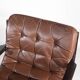Paire de fauteuils en cuir