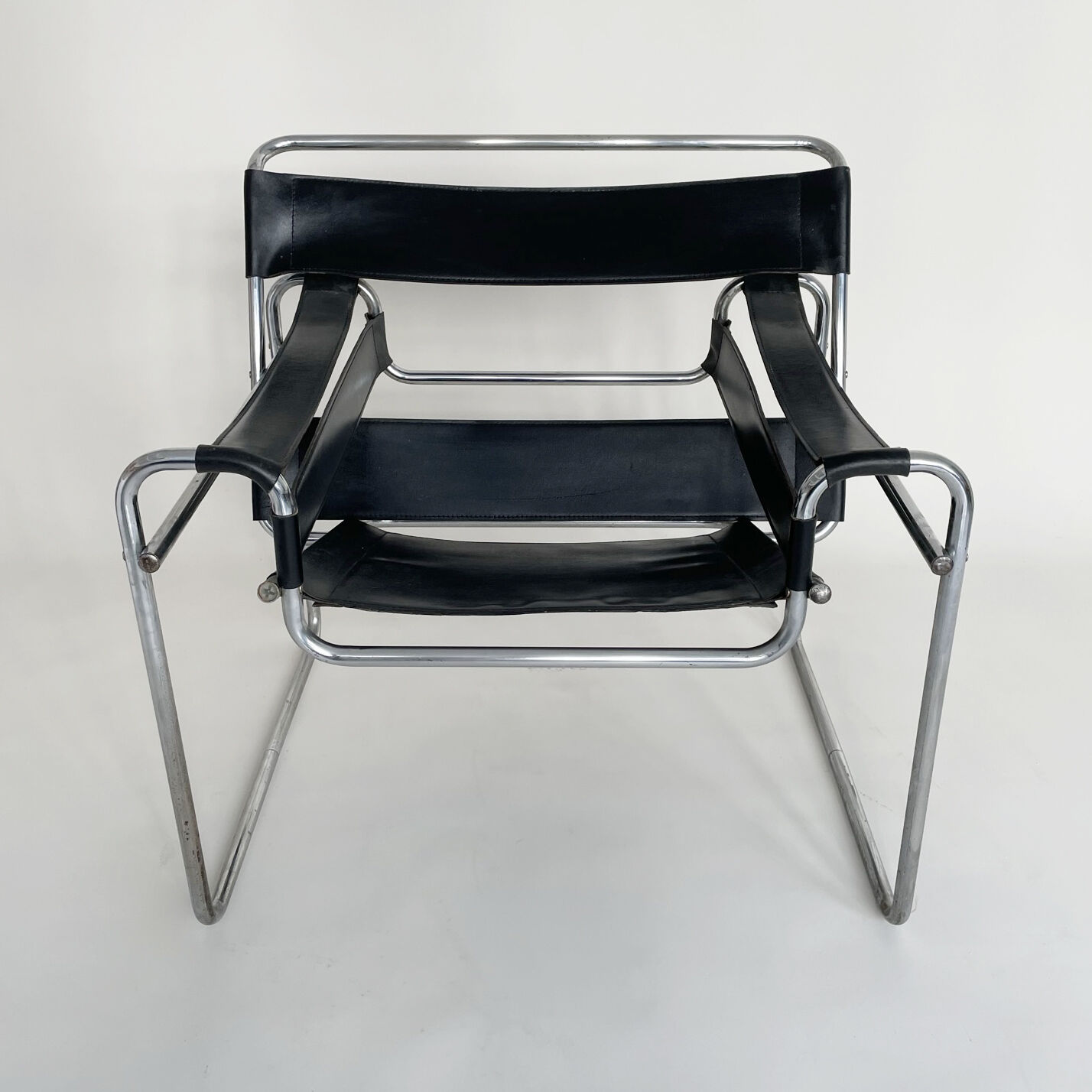 Fauteuil Wassily design Marcel Breuer