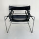 Fauteuil Wassily design Marcel Breuer