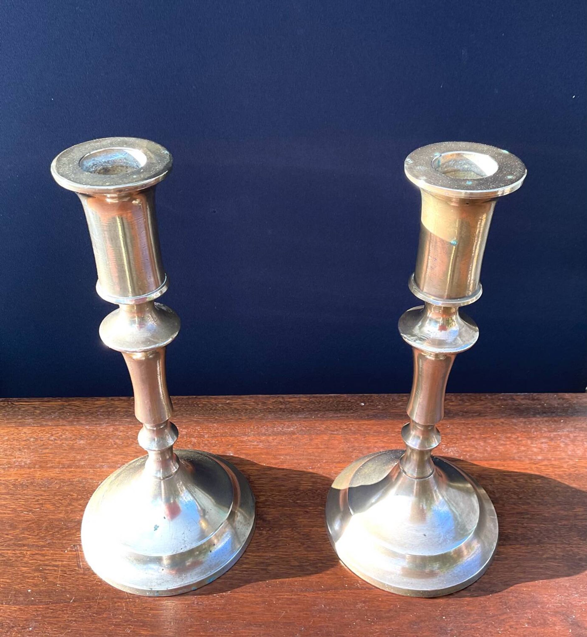 Paire de bougeoirs vintage