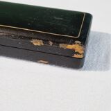 Boulenger pie shovel