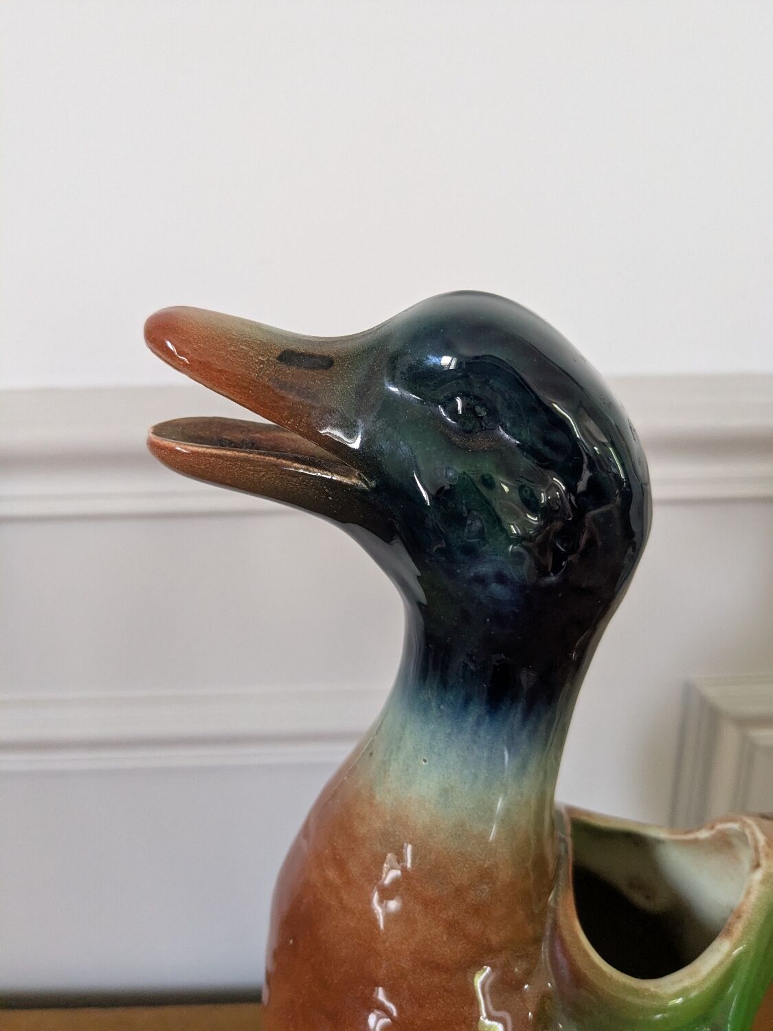 Duck pitcher