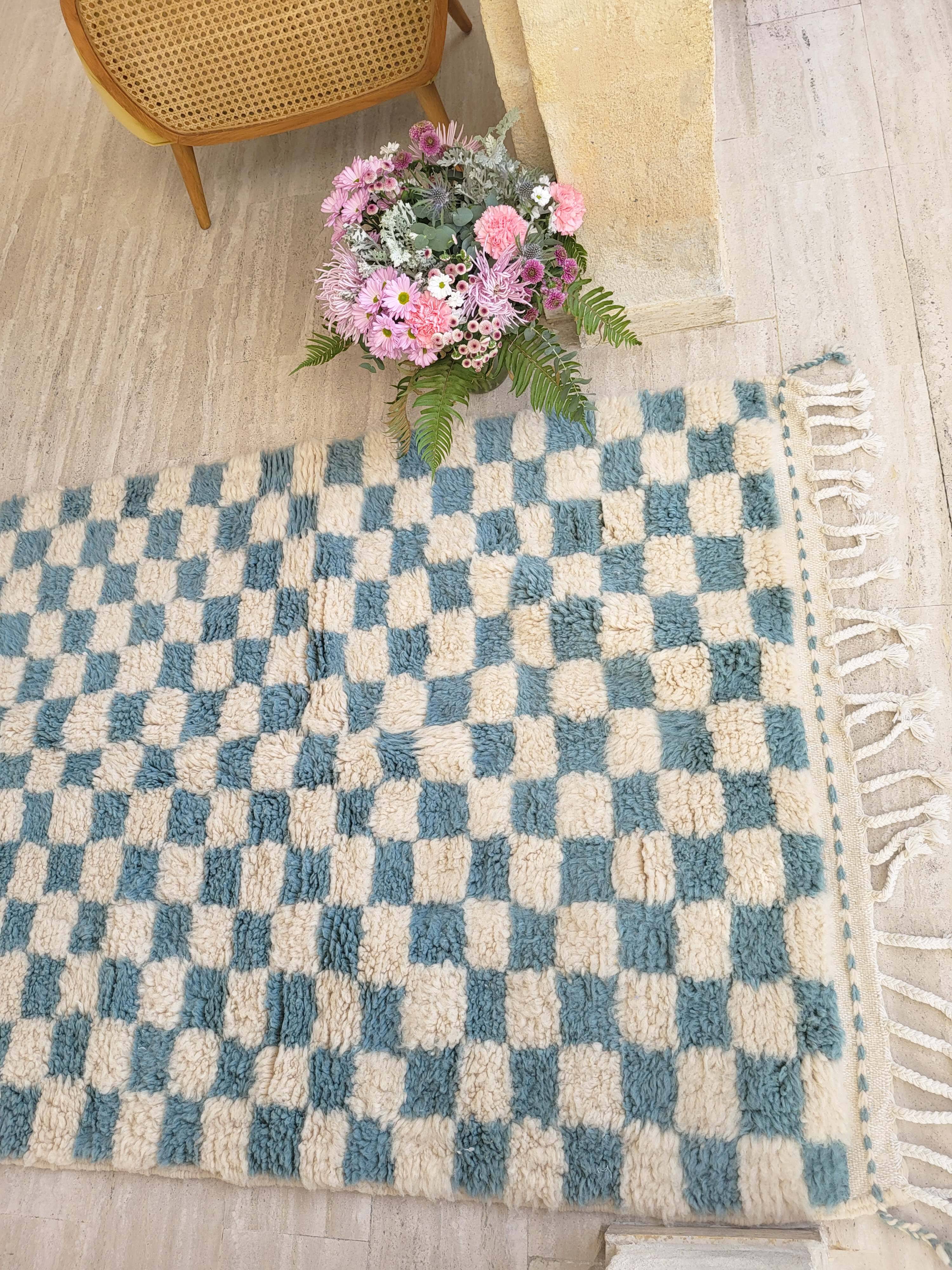 Blue checkered Berber Beni Ouarain rug