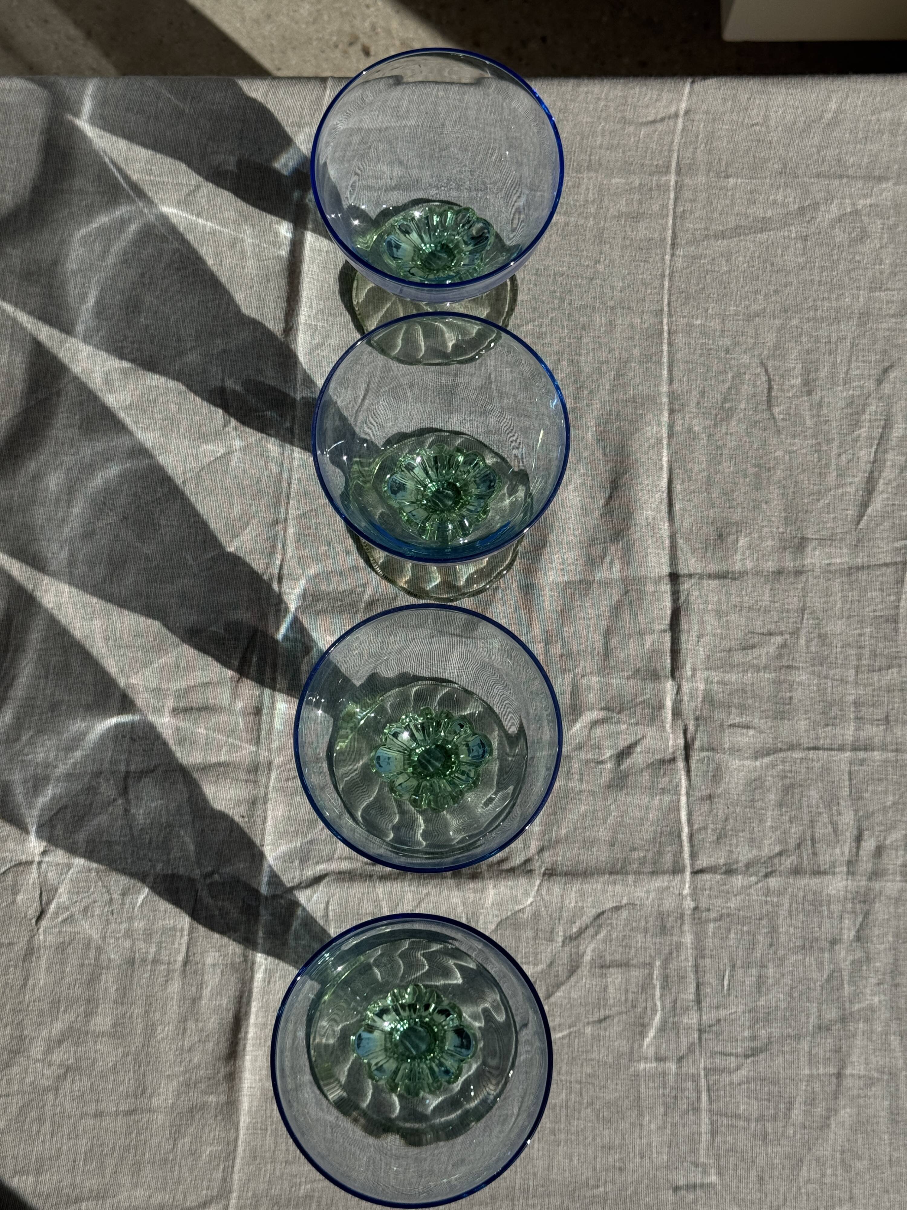 Set of 4 large blue and green glasses H14 D10