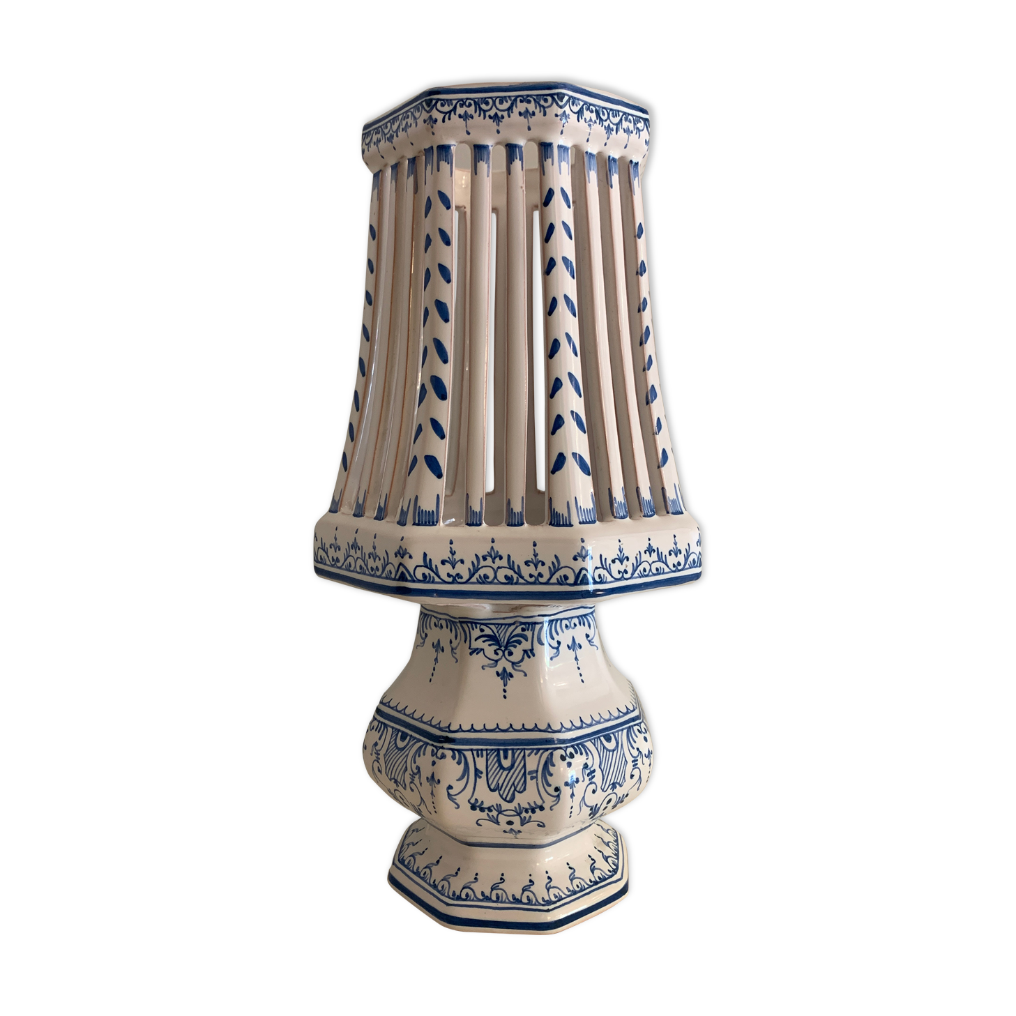 Earthenware lamp Lallier de Moustiers