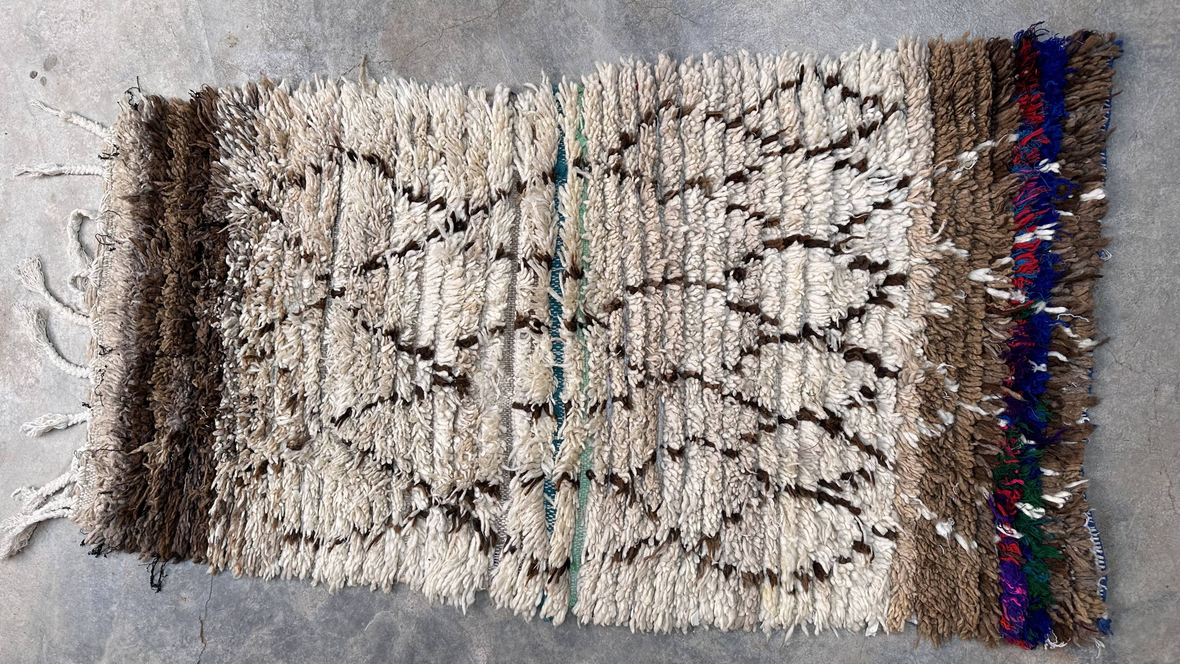 Azilal beige Moroccan rug - 161 x 81 cm