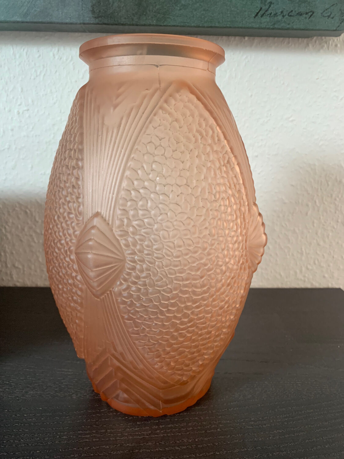 Art deco vase in powder pink glass