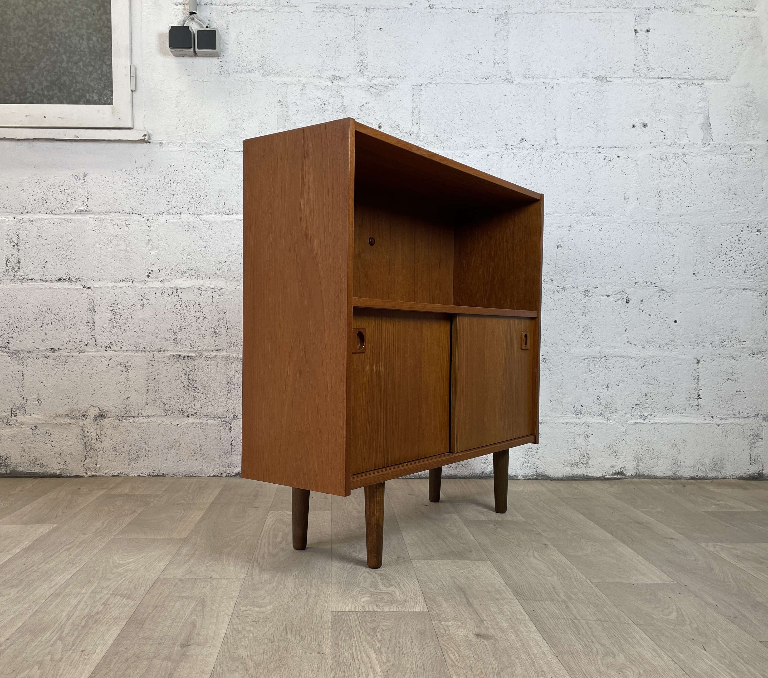Scandinavian teak buffet 60s