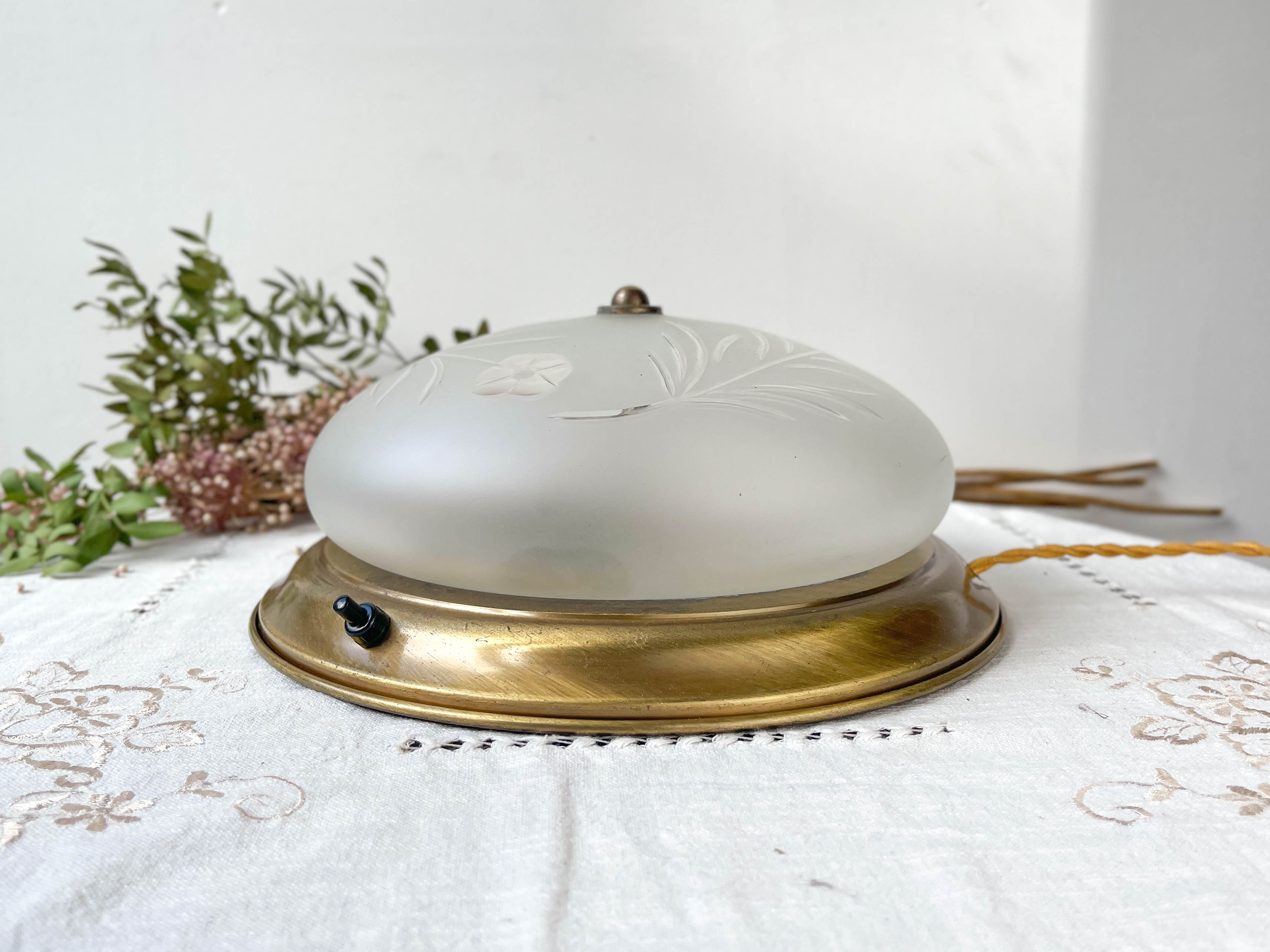 Vintage globe table lamp in antique chiseled glass