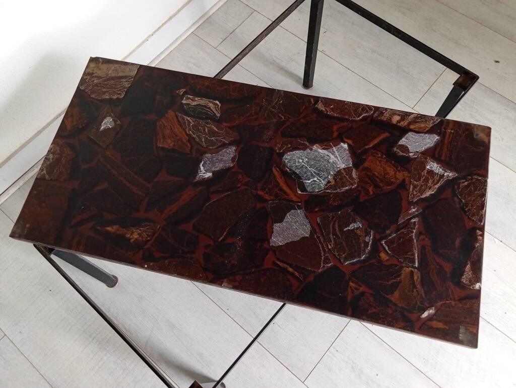 Table basse en pierre naturelle et résine, années 70