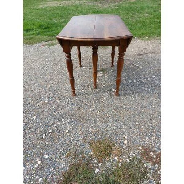 Table 6 pieds ouvrante en noyer 19ème