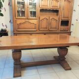 Dining table and its chairs