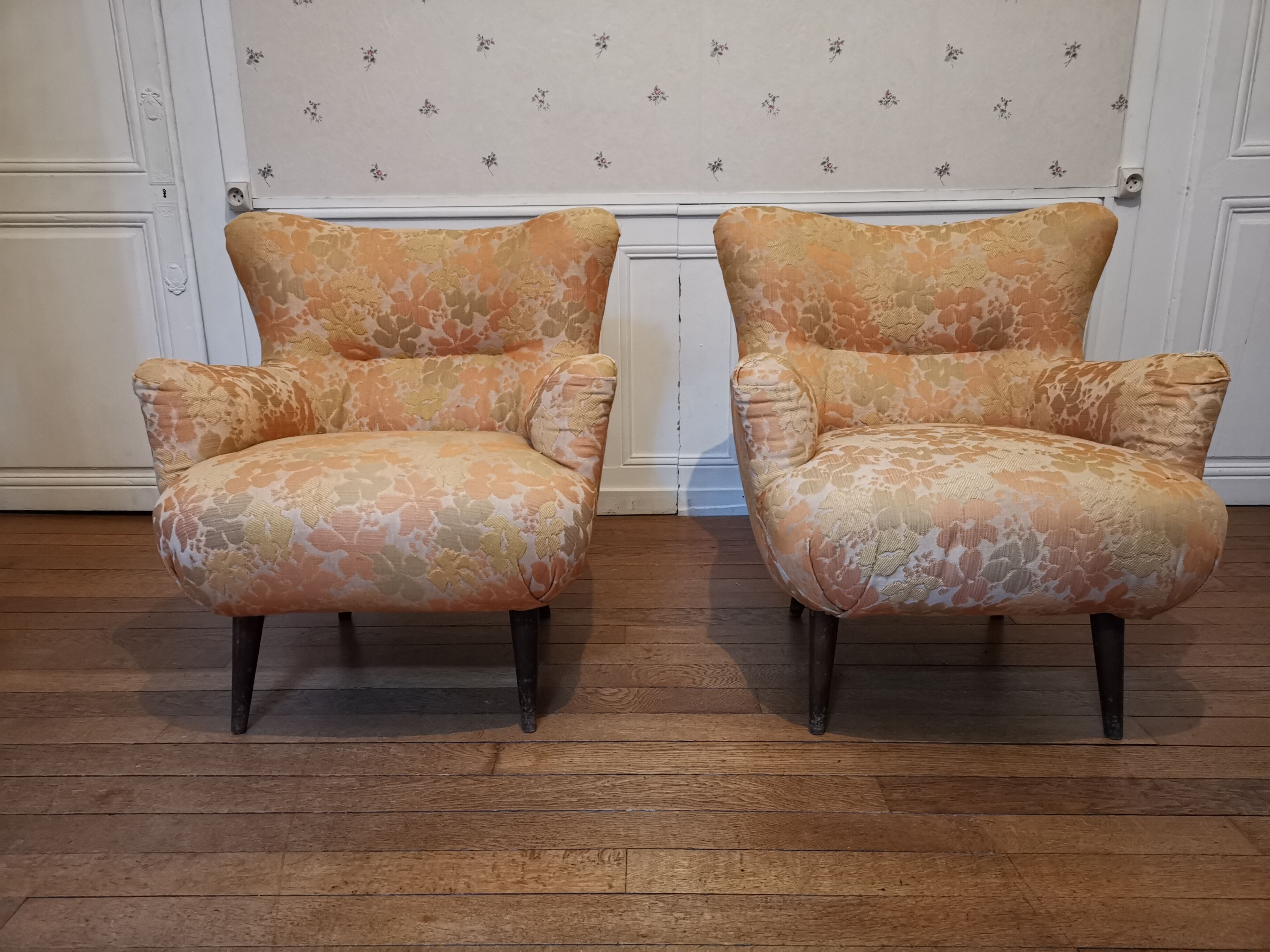 Couch sofa Club Wing EGG flesh organic year 50