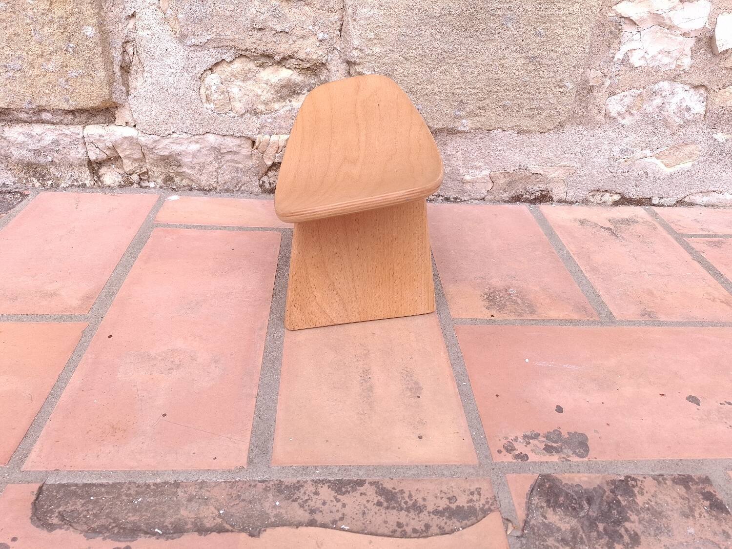 Alain Gaubert designer meditation stool