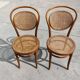Paire de chaises en cannage et bois courbé par Mundus