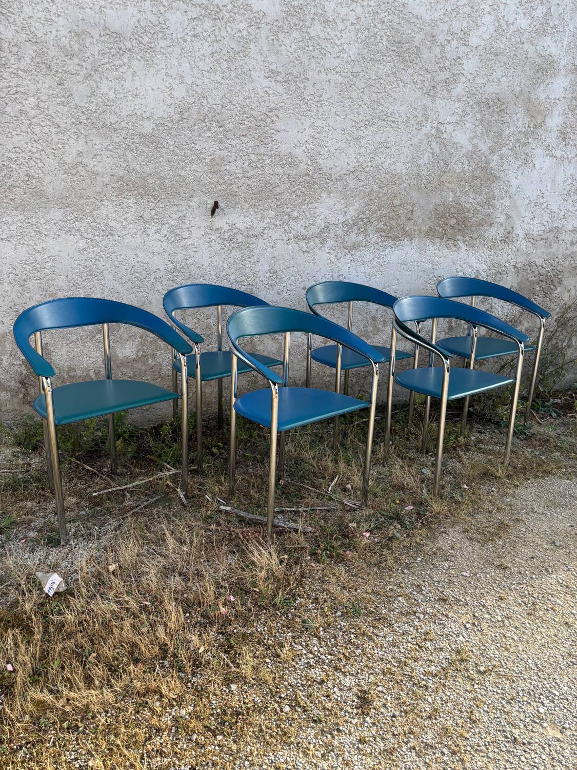 Set of 6 vintage Italian design chairs in leather and chrome metal.