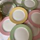 8 assiettes plates pastel vintage St Amand l’Amandinoise - grand modèle. Lot 2
