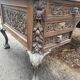 Important bureau toutes faces en bois sculpté – style Renaissance