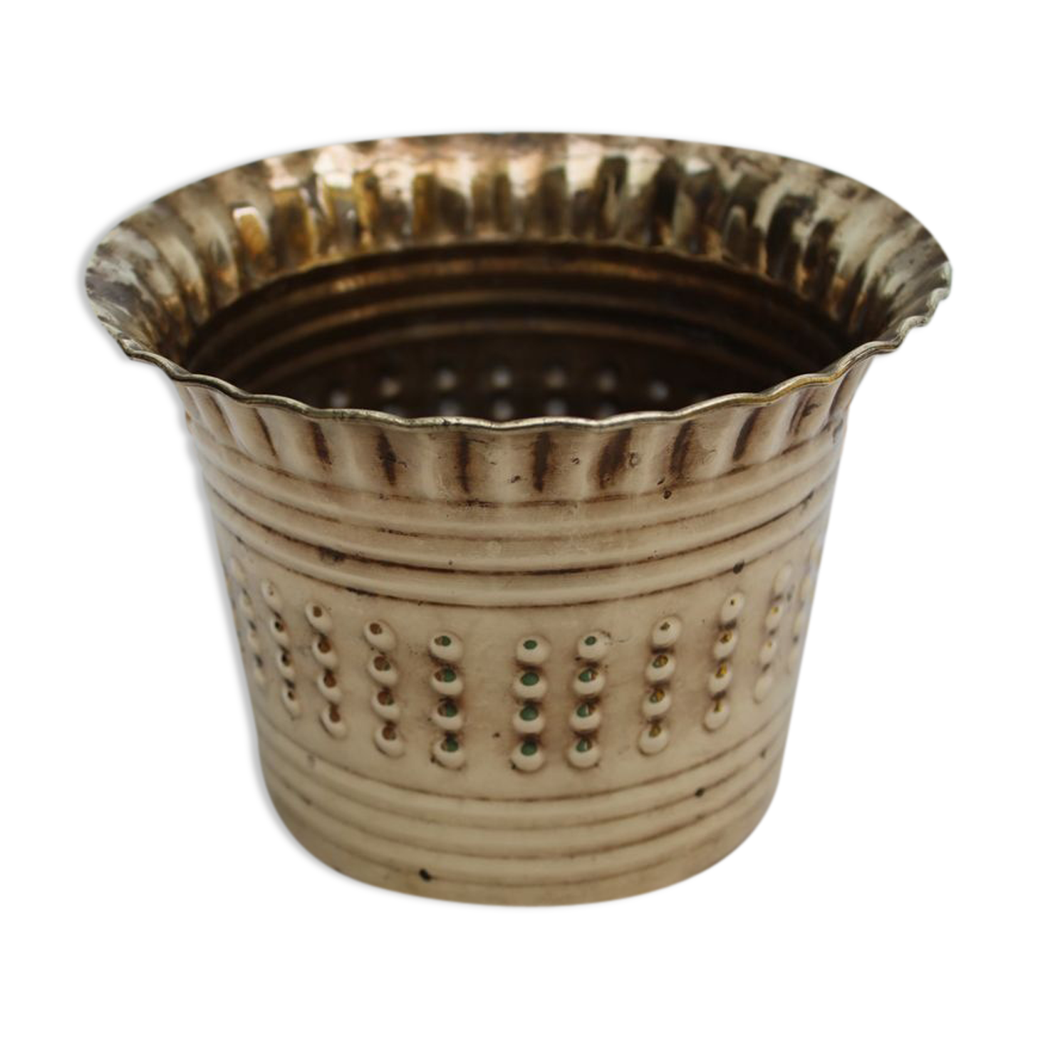 Golden pot cover