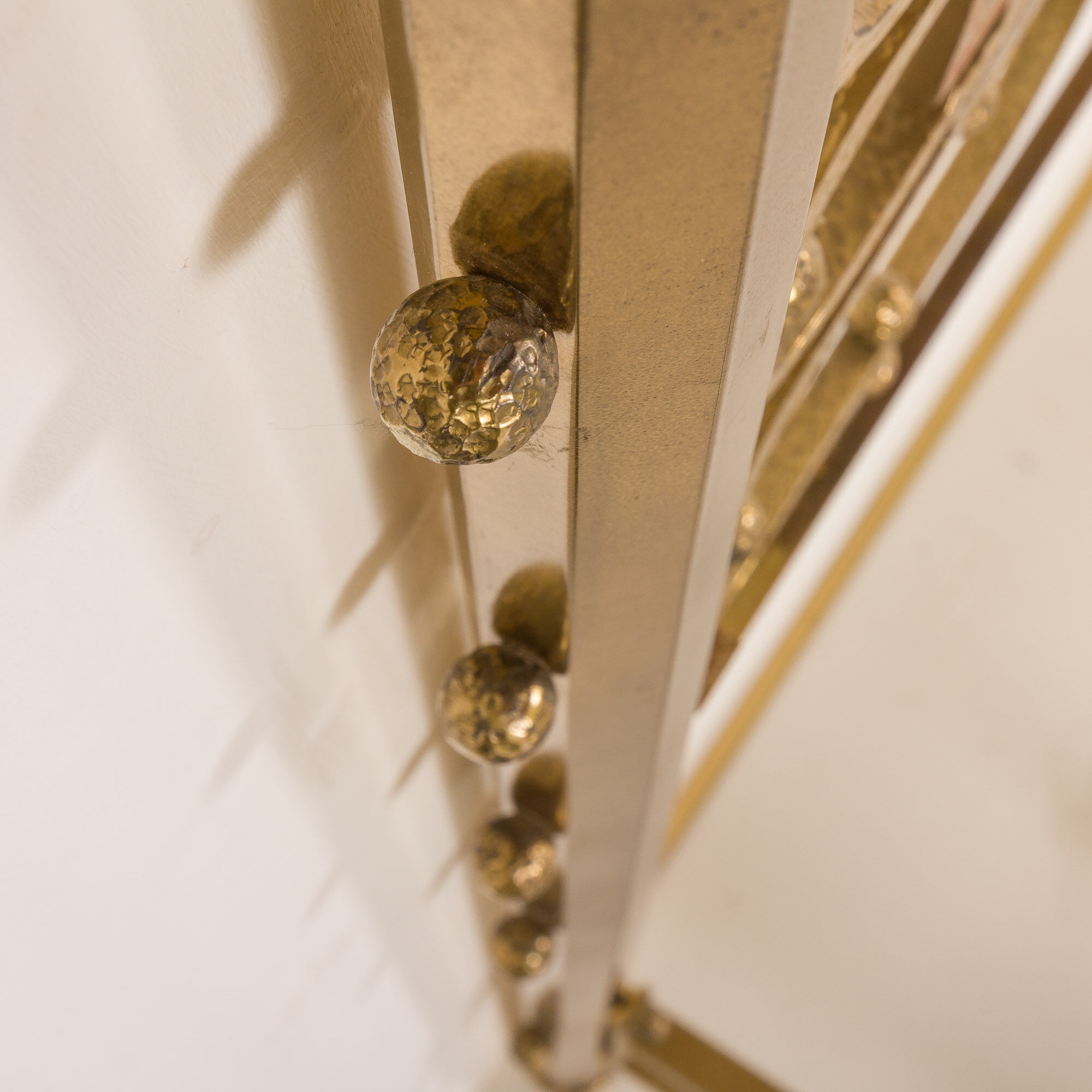 Italian brass bed by Ciansky, Shelba and Luciano Frigerio for Frigerio di Desio, 1960s.