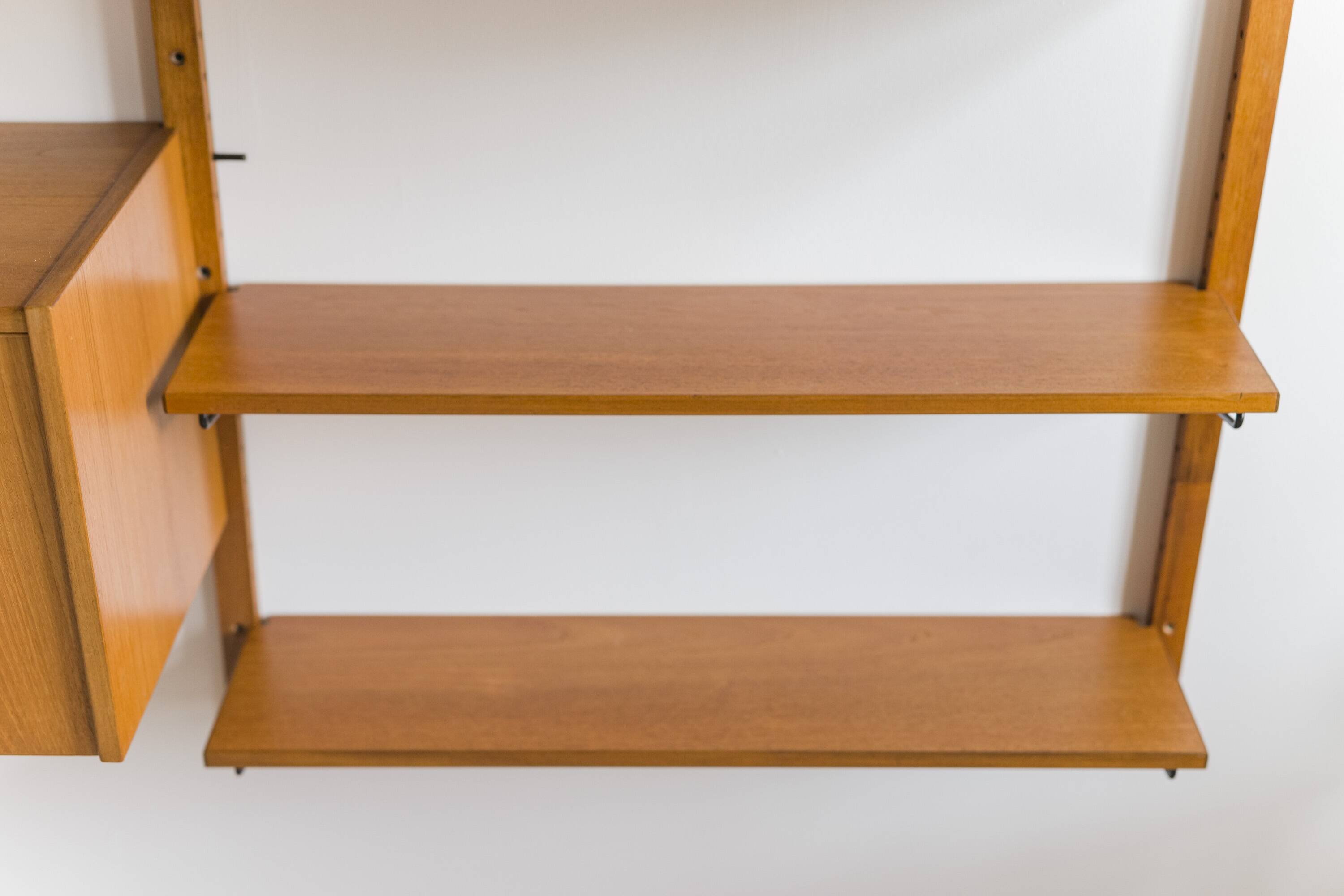 Mid-Century Modern Teak Wall Unit attributed to Kurt Østervig, 1960