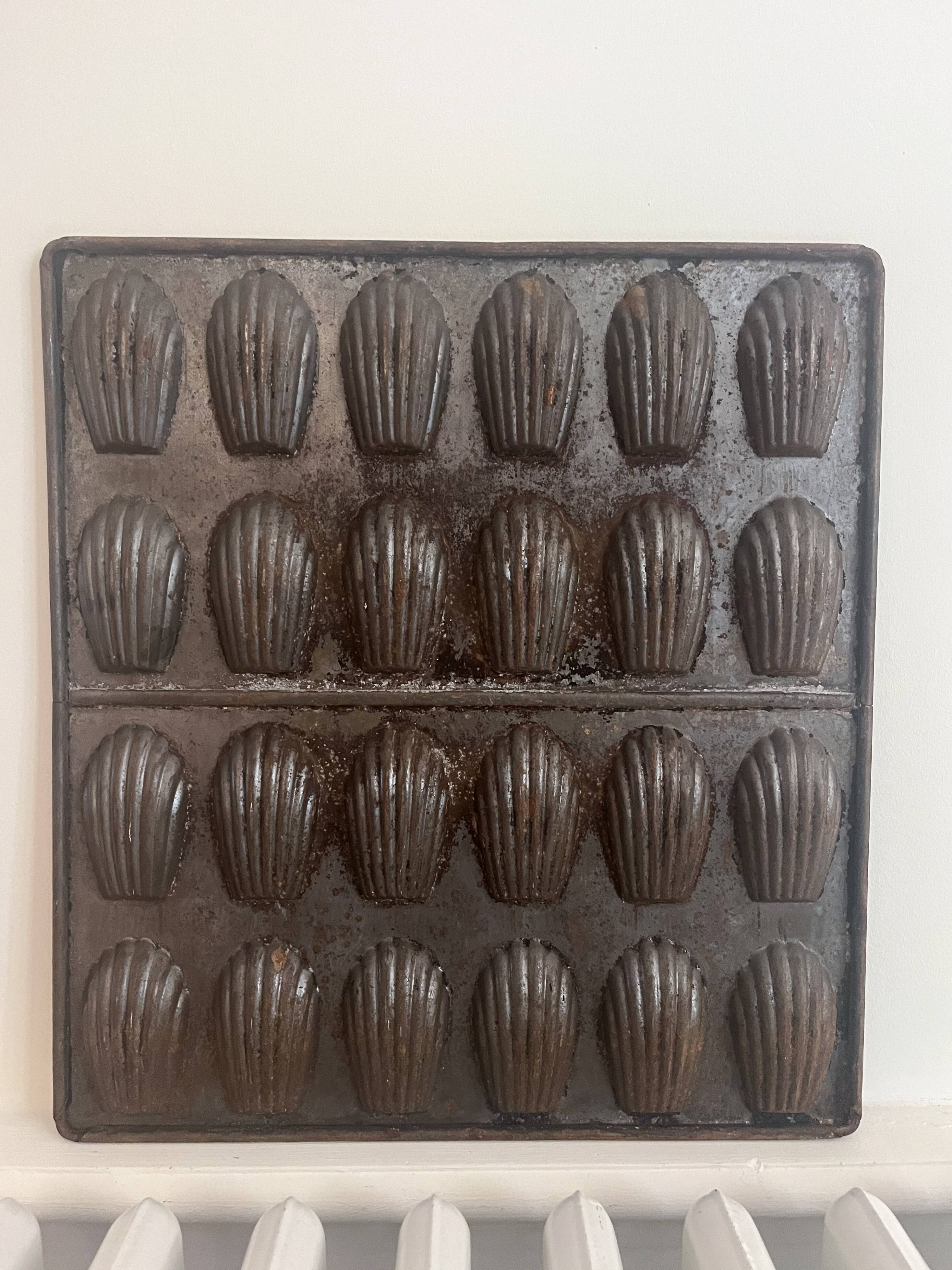 Moule à madeleines vintage