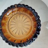 Cut and gilded crystal ashtray