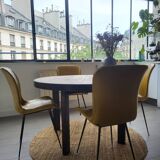 chaises gainées de cuir jaune 60's