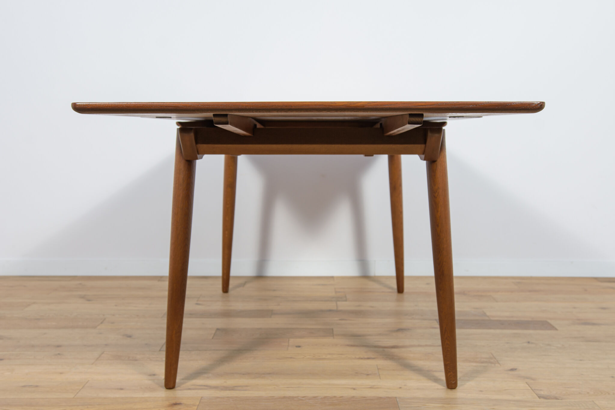 Mid Century Danish Extendable Oak Dining Table, 1960s