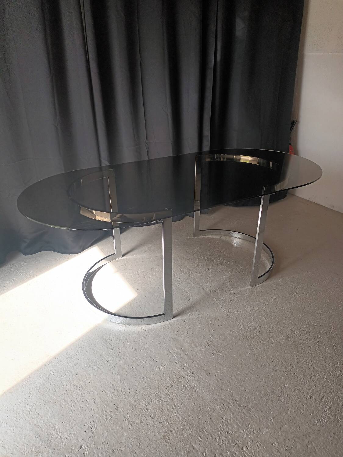Roche Bobois table